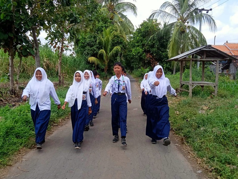 LATIHAN GERAK JALAN