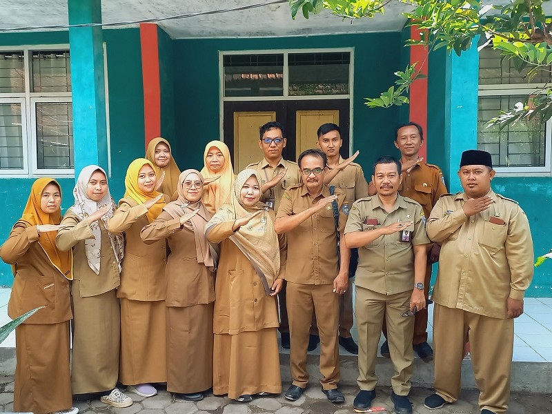 KUNJUNGAN PENGAWAS